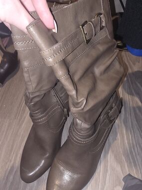 White Mountain Women's Brown Slouchy Mid-Calf Boots